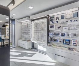 Optic 2000 image 8