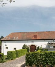 Benachbart zum FriedWald Imsbach ist das gleichnamige Hofgut Imsbach.