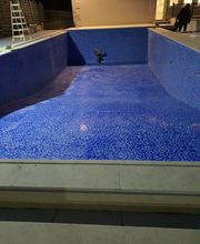 Schwimmbadbau
