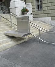 Högg Treppenlifte und Aufzüge Bild 9