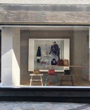 LOEWE Plaza de la Reina imagen 3