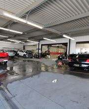 Crash Champions Collision Repair North Hollywood image 12