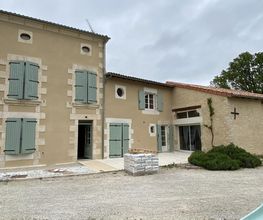 LM Façade image 1