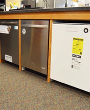 Grand Appliance and TV image 18