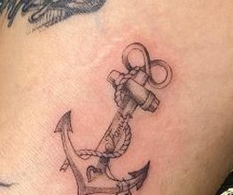 Cosmos Tattoo Bild 17