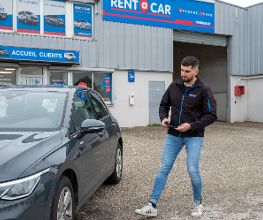Rent A Car image 4
