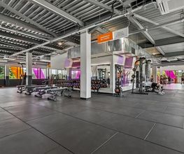 Basic-Fit 24/7 image 2