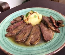 lapuntadesitges-carnes.jpg