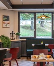 B&B HOTEL Lourdes Centre image 9