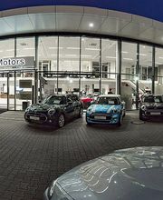 Schubert Motors GmbH MINI- und Gebrauchtwagenzentrum Bild 1