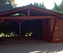 Carport Fachwerkstil