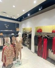 GUESS immagine 6