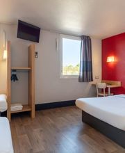 B&B HOTEL Lyon Vénissieux image 4