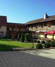 Eva Simon Pension Jagdschlössl Bild 3