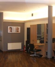 Jean-Jacques D. Coiffeur Bild 1