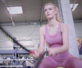 Fitness_HALLE46_Training_024.png