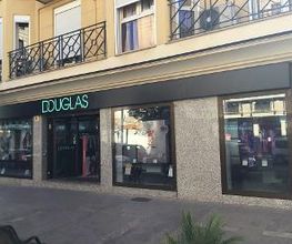 Douglas Perfumería imagen 1