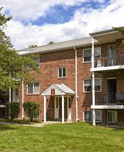 Jamestown Village Apartments image 9