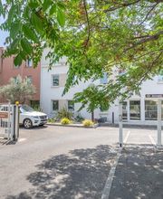 B&B HOTEL Marseille Aéroport Saint-Victoret image 13