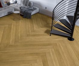 SUELO DE TAUARI MACIZO. 
MAHOT SOLID WOOD FLOORING.