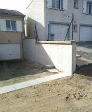 Perche Construction image 20