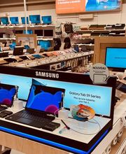 Notre rayon tablettes de votre magasin Boulanger Villefranche sur Saône.
Des marques Apple, Samsung, Lenovo, Xiaomi et encore d'autre.
Venez retrouver notre sélection de Tablette !