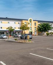 B&B HOTEL Cholet Nord image 12
