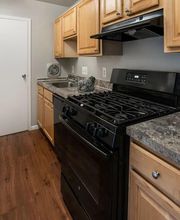 The Glendale Residence Apartments image 7