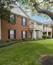 Alexander Court image 6