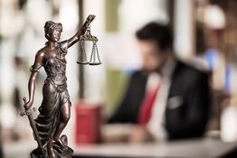 Rechtsanwalt Tobias P. Ponath Strafverteidiger und Fachanwalt für Strafrecht