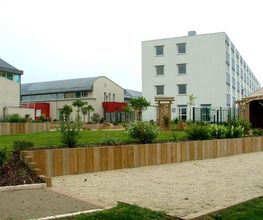 Centre Saint Benoît Menni image 1
