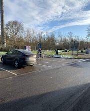 E.ON Drive Charging Station Bild 1