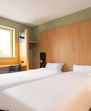 B&B HOTEL Calais Centre Saint-Pierre image 7