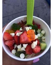 Yogurtland Belmont Shore image 3