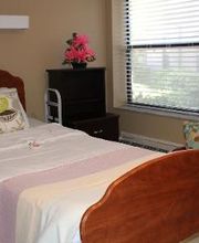 Lake Wales Wellness & Rehabilitation Center image 3