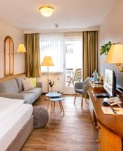 Einzelzimmer mit Südbalkon