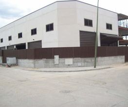 cerrajeria-cigosa-nave-industrial-02.jpg