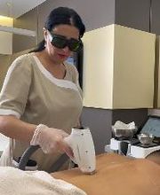 SSSKIN | Épilation Laser Définitive et Traitement PRP Bild 17