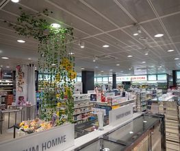interieur-de-la-pharmacie-sun-store-lausanne-chailly