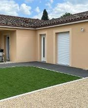 entrée en gazon synthétique Dm green, Minéralstar gris et Alvéostar beige sur Bassillac et Auberoche.