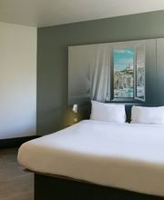 B&B HOTEL Marseille Euromed image 12