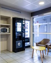 B&B HOTEL Lille Seclin Unexpo image 8