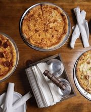 The Stables Kitchen and Beer Garden image 5