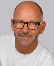 Zahnarztpraxis Dr. med. dent. Clemens Guter Bild 1