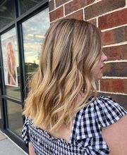 Fantastic Sams Cut & Color image 1