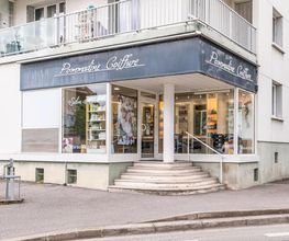 Pommadine Coiffure image 7
