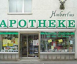 Aussenansicht der Hubertus Apotheke Oker