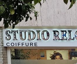 Studiorelookinghair image 13