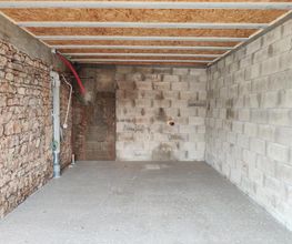 Hug Construction image 2