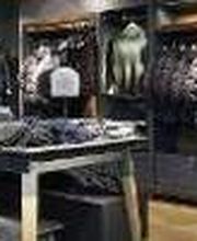 Große Auswahl an Herrenbekleidung im Marc O'Polo Store Kühlungsborn